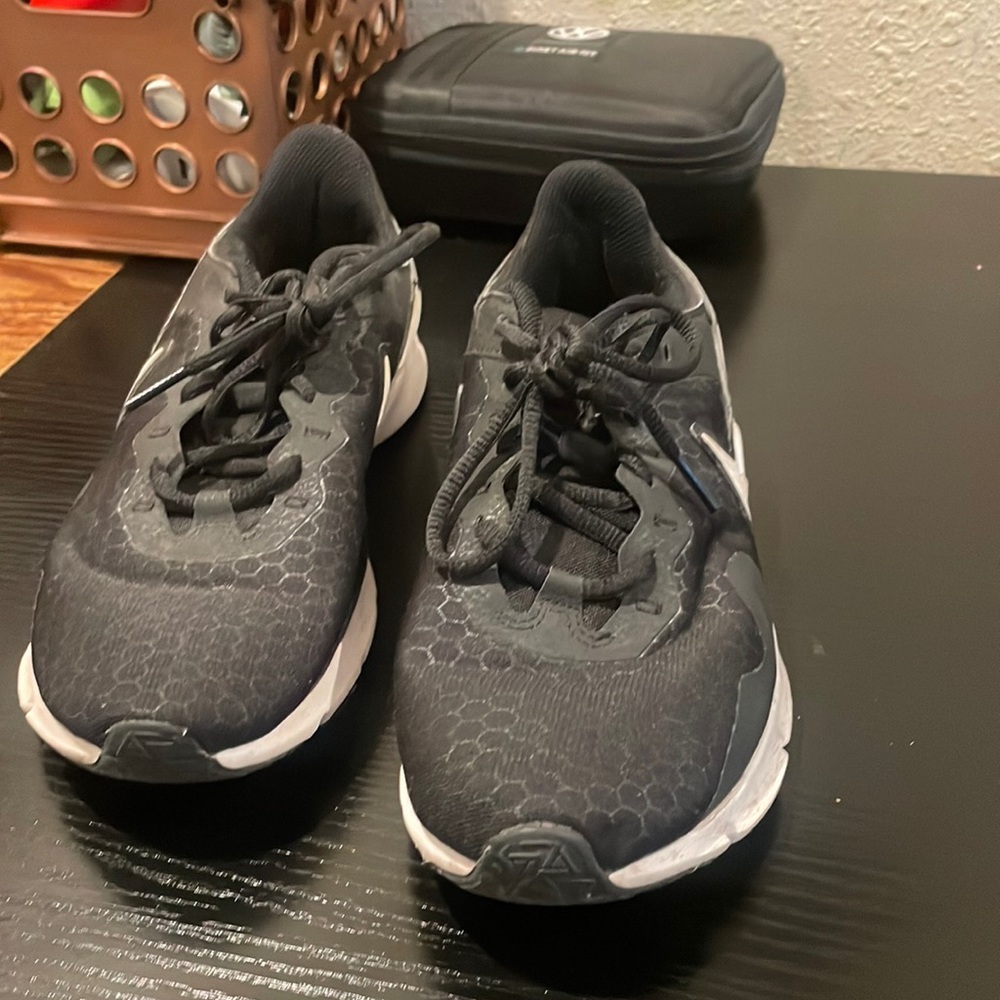 Nike shoes used shoes